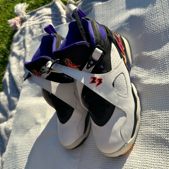 JORDAN 8 RETRO THREE PEAT (GS) - Picture 1 of 6